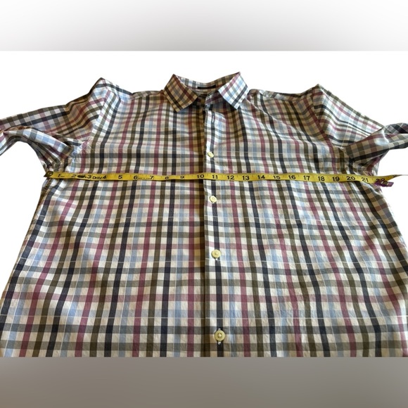 Banana Republic Blue and Red Casual Button Down Slim Fit Shirt - Picture 5 of 6